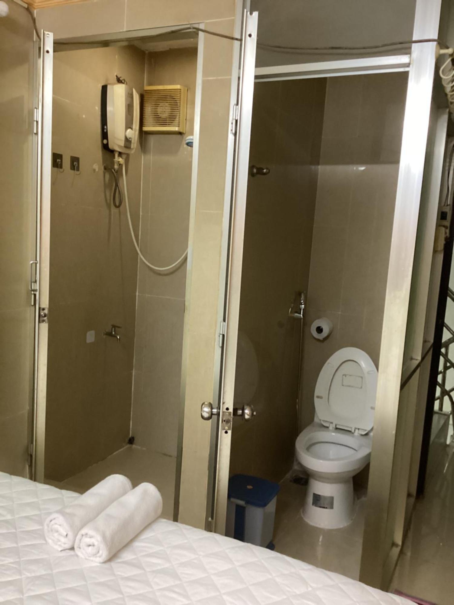 Guest House Uttrang ホーチミン市 エクステリア 写真